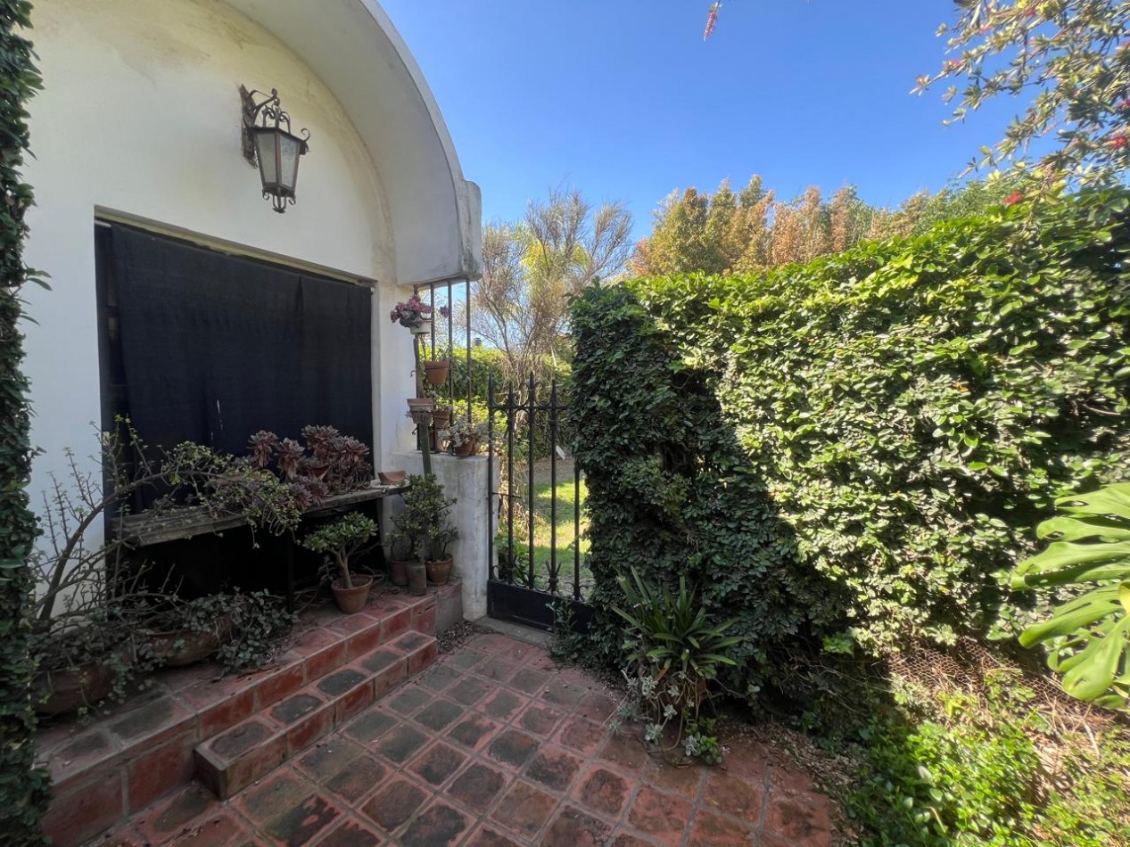 se vende casa en Altos de Velez Sarsfield