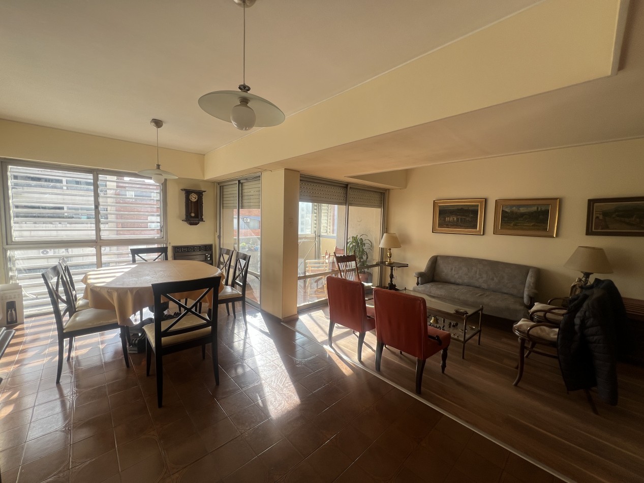 Venta de departamento de tres dormitorios en Cañada!!