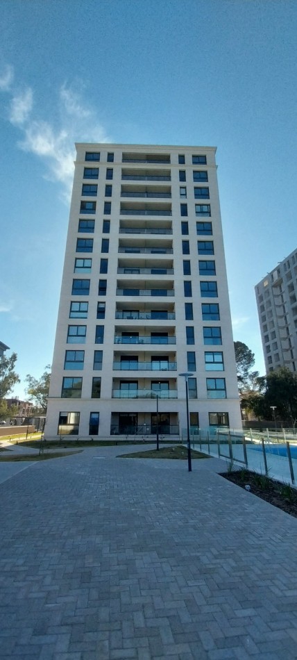 Alquilo departamento en Opera Park!