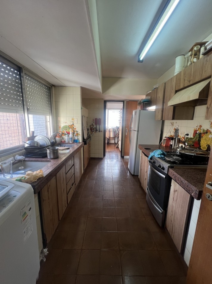 Venta de departamento de tres dormitorios en Cañada!!