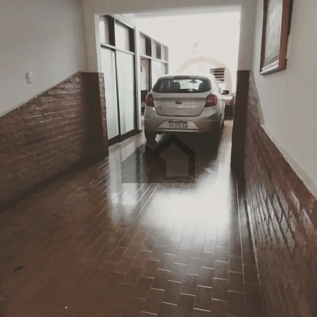 Hermosa Casa en Venta en barrio General Paz
