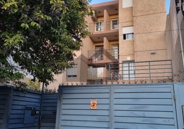 Alquilo departamento en Alto Alberdi 
